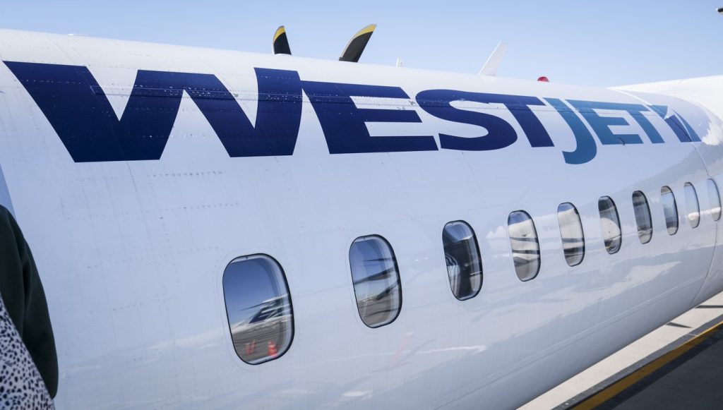 WestJet says mechanics strike...