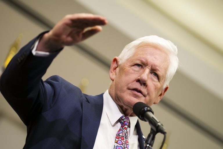 Bob Rae elected to...